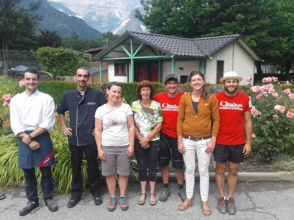 Camping 5 Etoiles - Piscine - Eeceff Le Bourg-dʼOisans Exterior foto